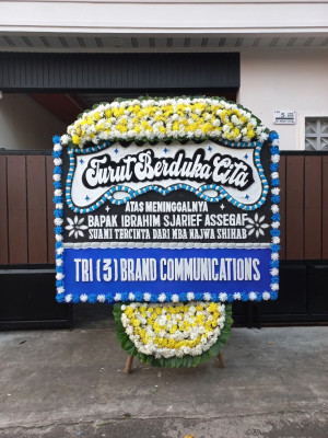 Papan Bunga Duka di Prabu
